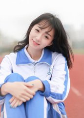 《班花趴下让我 了一节课》-班花趴下，让我意外收获了一节课的精彩经历_: 有趣的历史事件，你是否能看懂其中的真相？