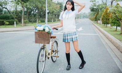《极品直播》-探索极品直播的魅力与新趋势_: 重要决策后的反思，是否能带来新的变革？
