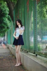 《十八大看黄禁用app》-解析十八大后禁用的黄赌毒App现象_: 提升视野的观点，是否值得我们反思？